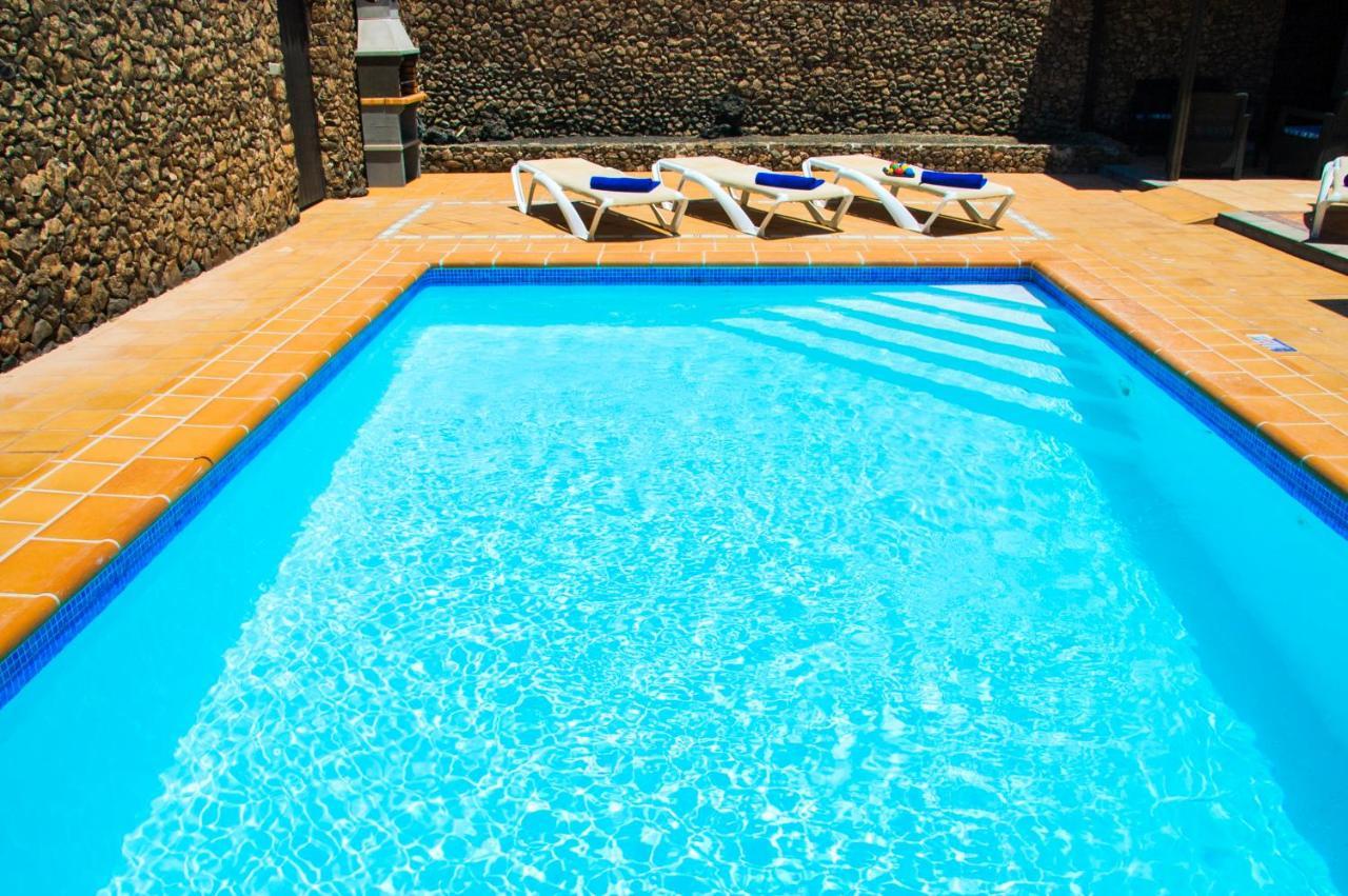 Villa Calamares With Heated Pool And Air Conditioning 普拉亚布兰卡 外观 照片